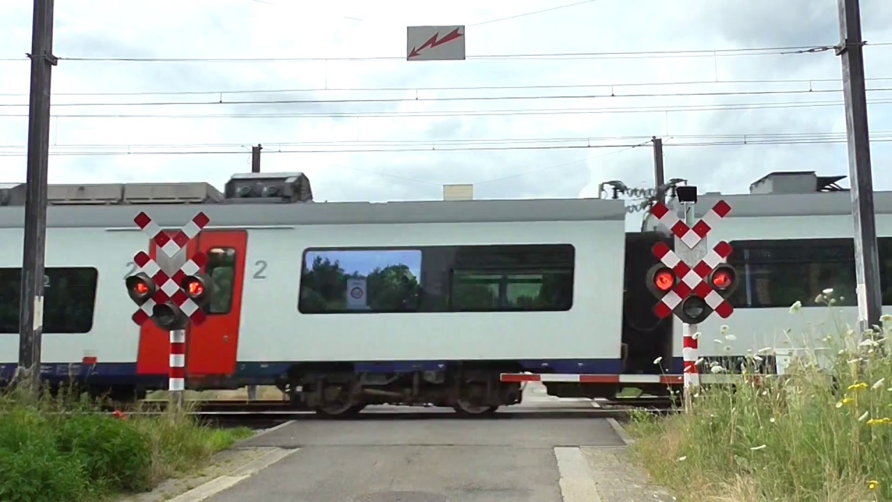 Spoorwegovergang Bouwel/ Passage a Niveau/ Railroad-/ Level Crossing/ Bahnübergang