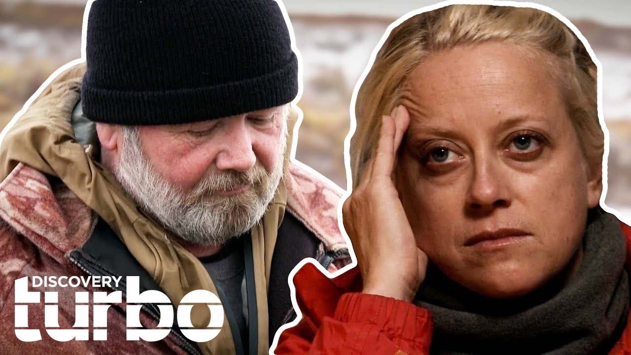 Newbie Gold Diggers Think Their Experienced Crew Might Steal Gold Nuggets | Alaska Gold Diggers