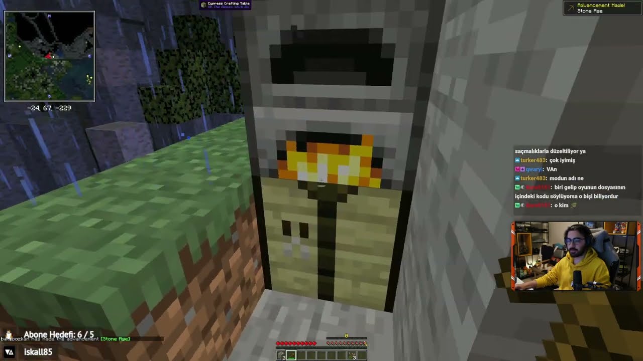 Videoyun Minecraft Vault Hunter Modu oynuyor - 01/05/2022