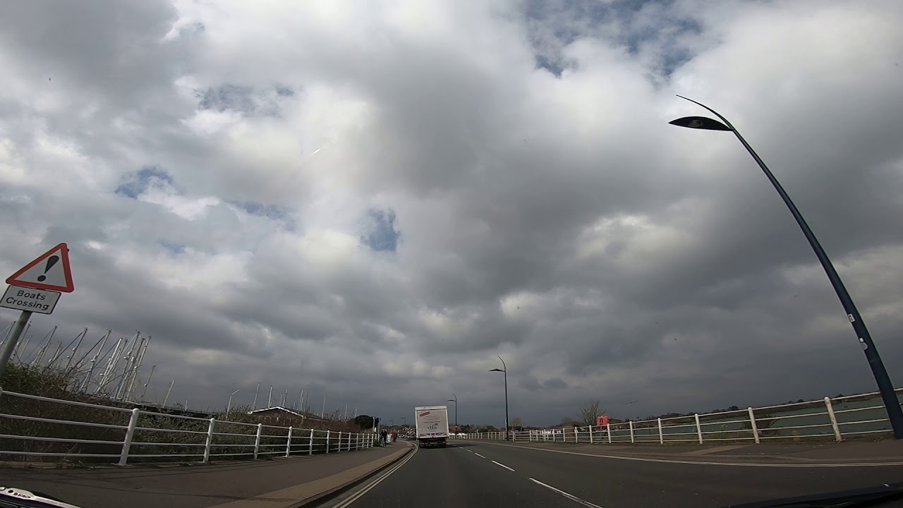 Drive from Hayling under cloud cover / ASMR