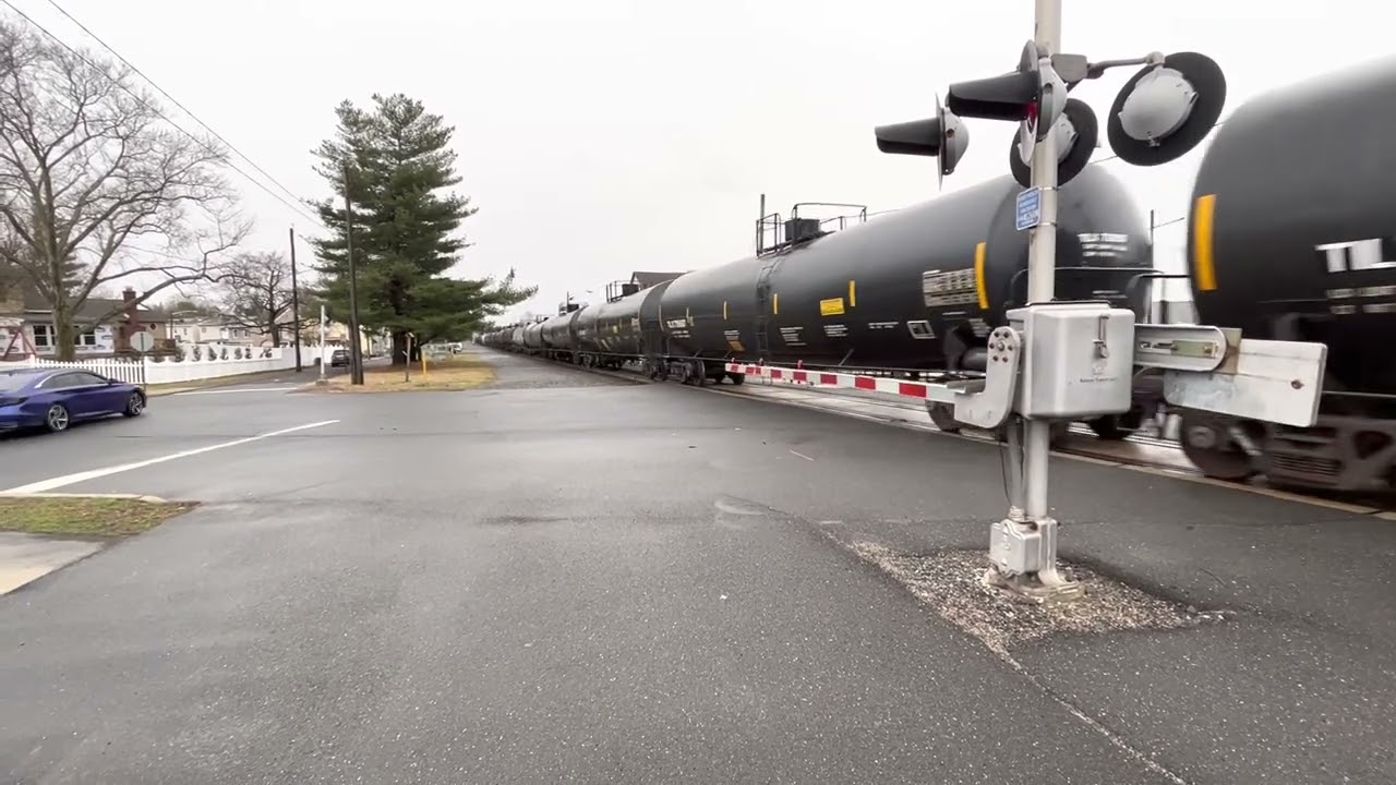 CA-11 Northbound with SMS Switcher in the Rear Goes Through Gloucester City, NJ