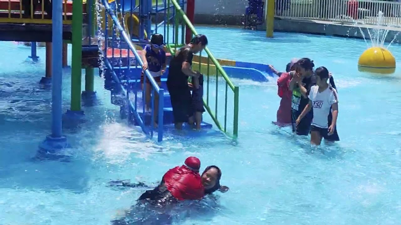 Renang bareng di Selecta 