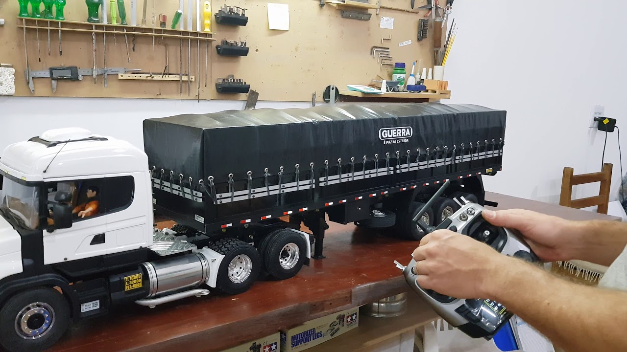RFC Miniaturas  Scania 124 Bicuda