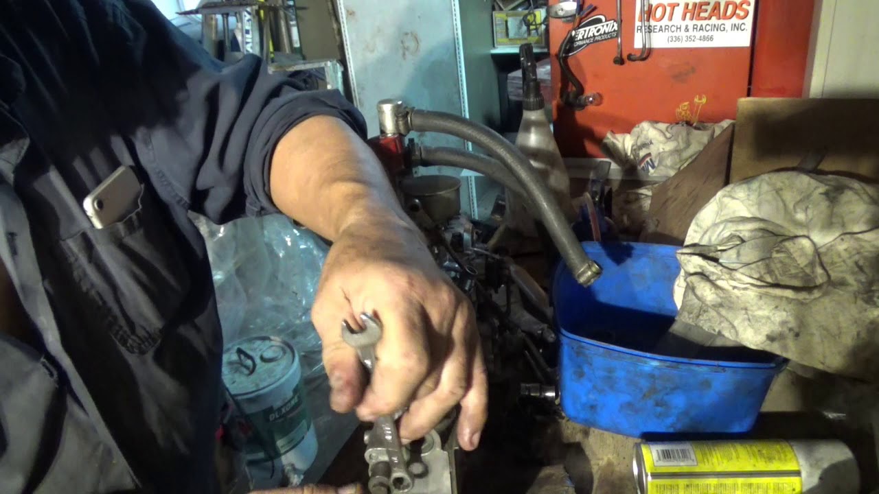 Reassembly of mercedes M100 6.3  litre engine part 2