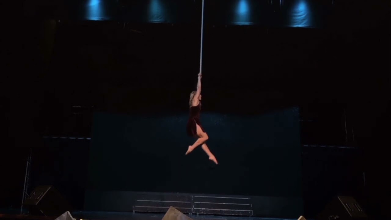 Aerial Straps Solo 2024