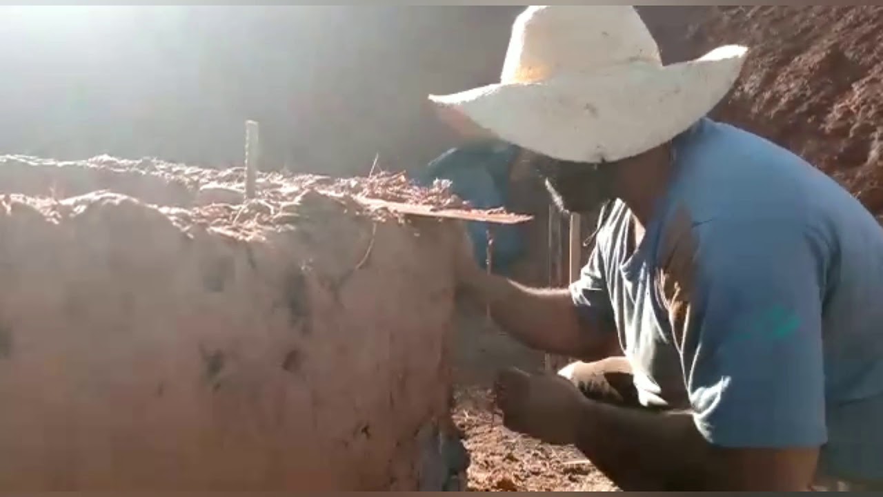 Aprenda aprumar uma parede em Cob /🏡 Jo&atilde;o de Barro/episodio 10