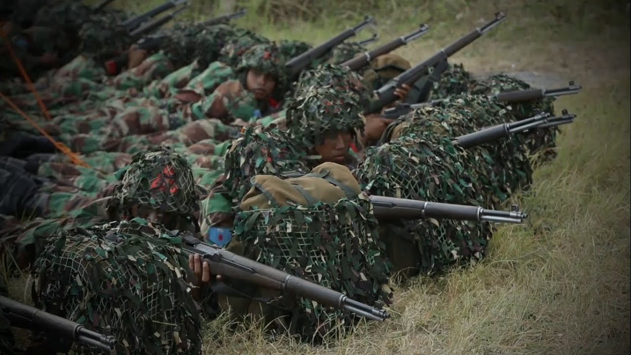 GARUDA - Latihan Berganda Semata PK - 73 Skadron Pendidikan 404 Lanud Adi Soemarmo