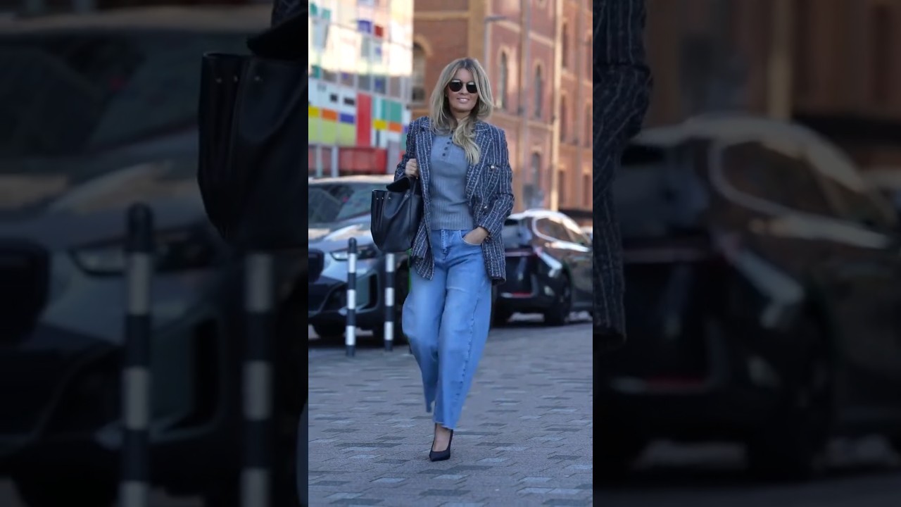 Tailoring & Denim: Plaid Jacket & Barrel Jeans. Would you wear it? #streetstyle #denimstyle #ootd