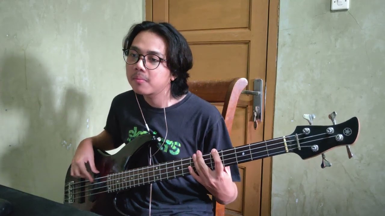 Djo - End of Beginning (Bass Cover)