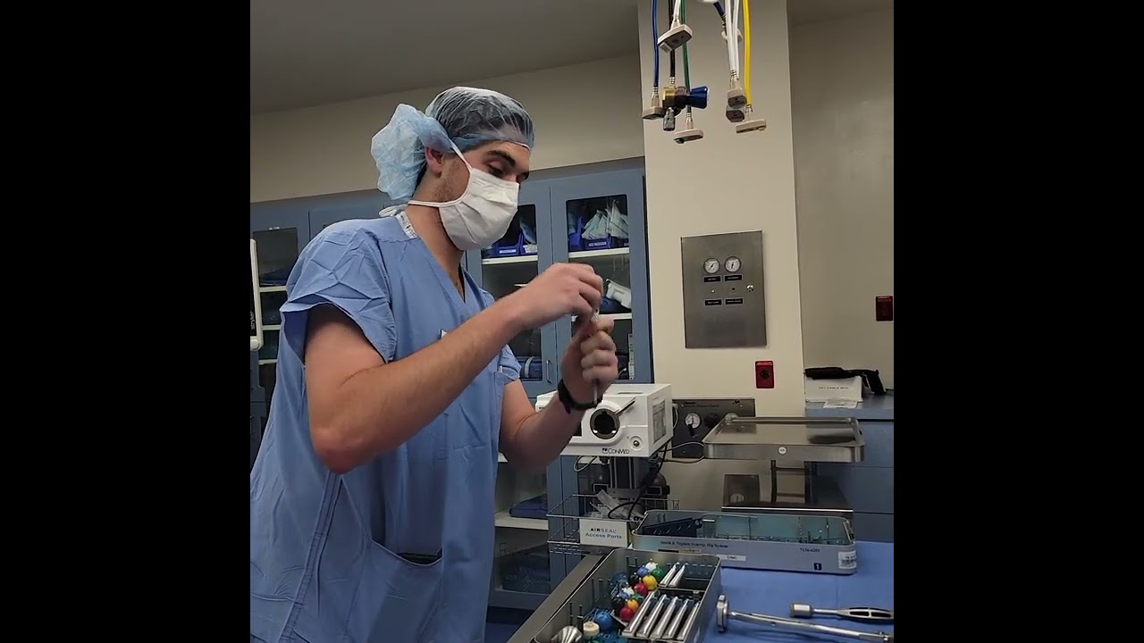 steps of the Bipolar Hip with Smith and Nephew