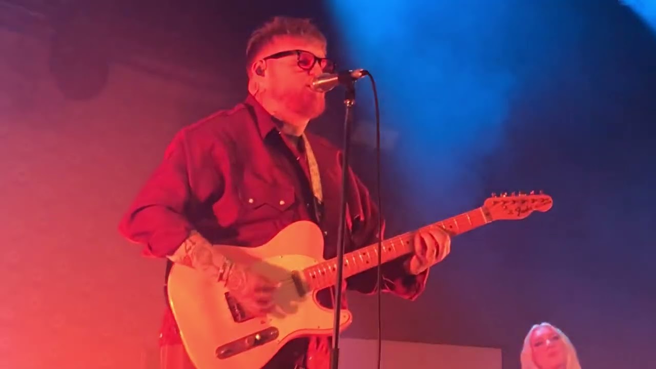 The Lottery Winners - Elizabeth (live) - Burning House Party, Manchester Academy, 27 Dec 2024
