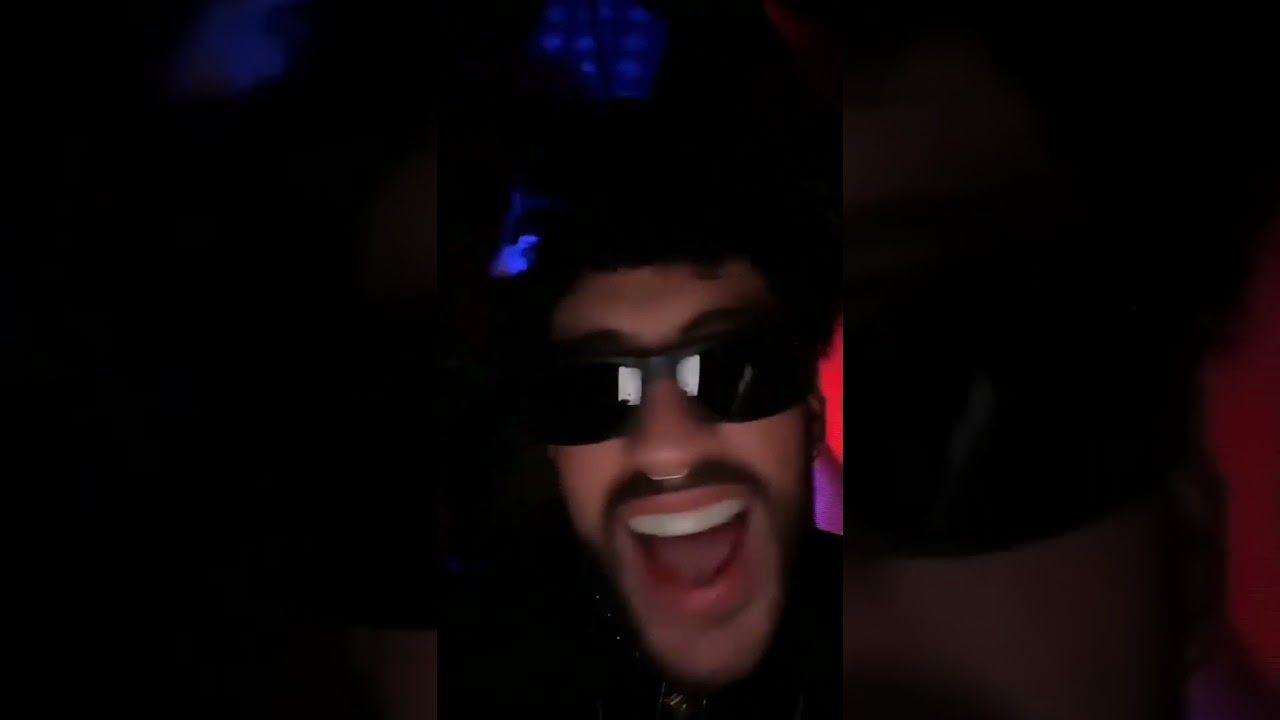 BAD BUNNY CON RASTRILLO EN DISCOTECA y con ANUEL ÑENGO FLOW MYKE TOWERS Y Peso PLUMA