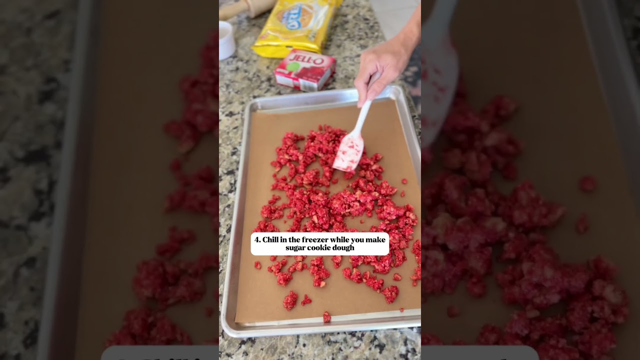 ✨3 INGREDIENT✨ Strawberry Shortcake Crumbles IN COOKIES! 🍓🍦#strawberryshortcake #cookierecipe #yum