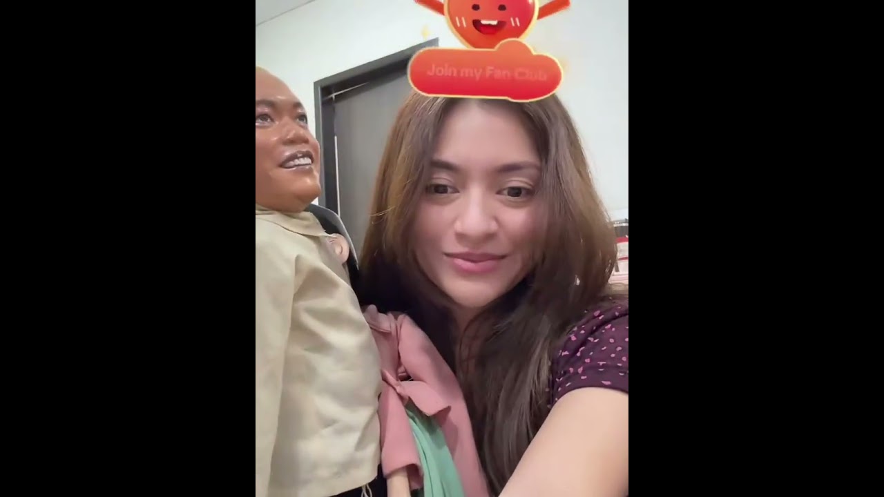 LIVE NATHALIE HOLSCHER LAGI MAININ WAYANG MUKA SULE BIKIN NGAKAK 