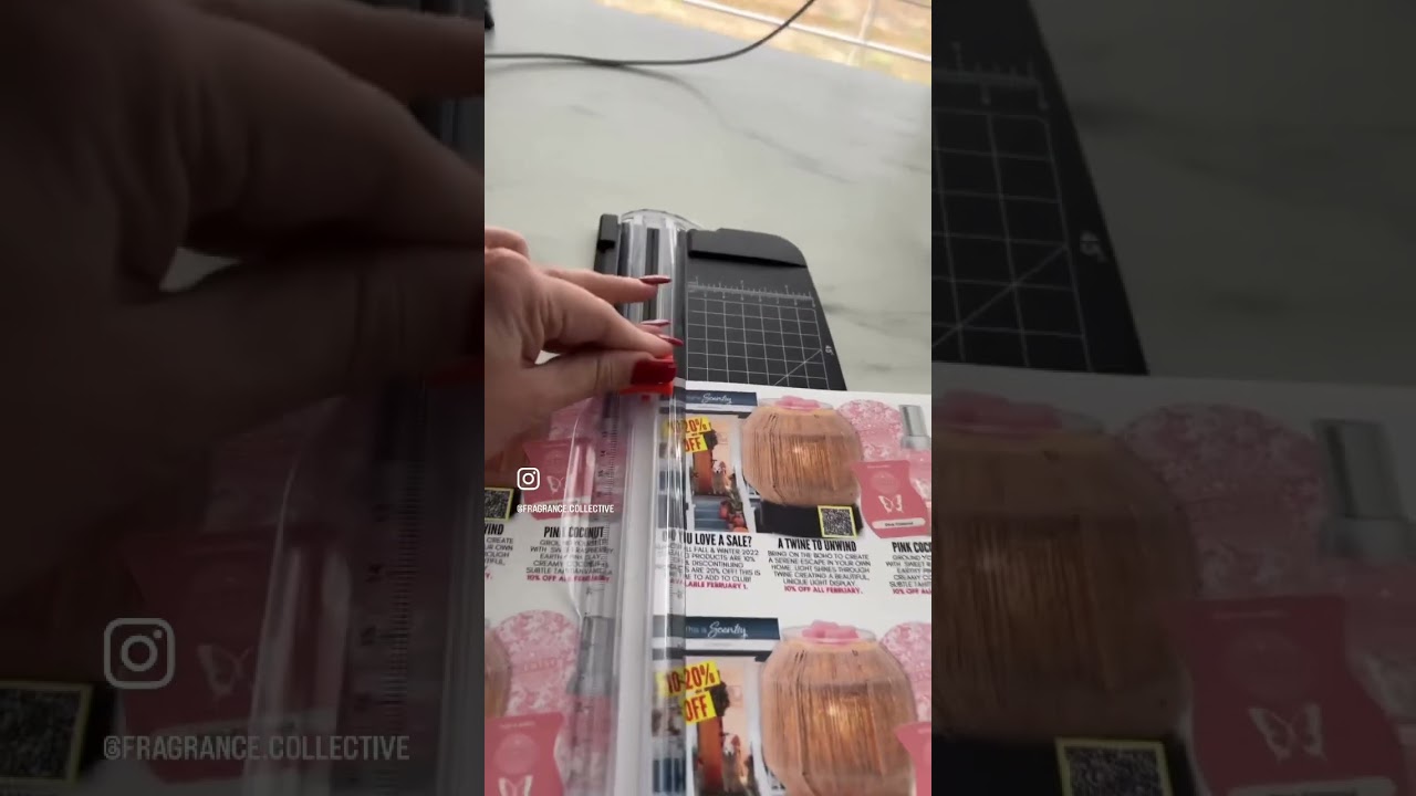 Making Your Own Postcards With Canva & Printing With Avery #canvapro #postcards