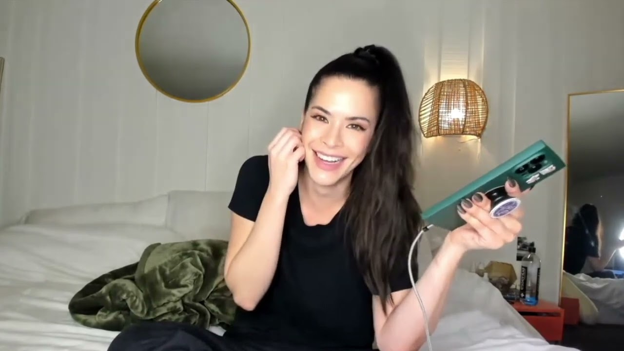 Pranking SCAMMERS repeatedly - i BROKE CHARACTER !! 🤣| 