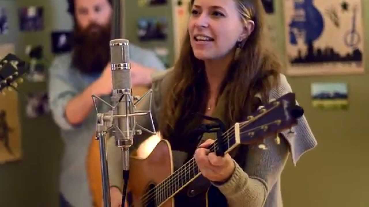 Lindsay Lou and the Flatbellys - The River Jordan