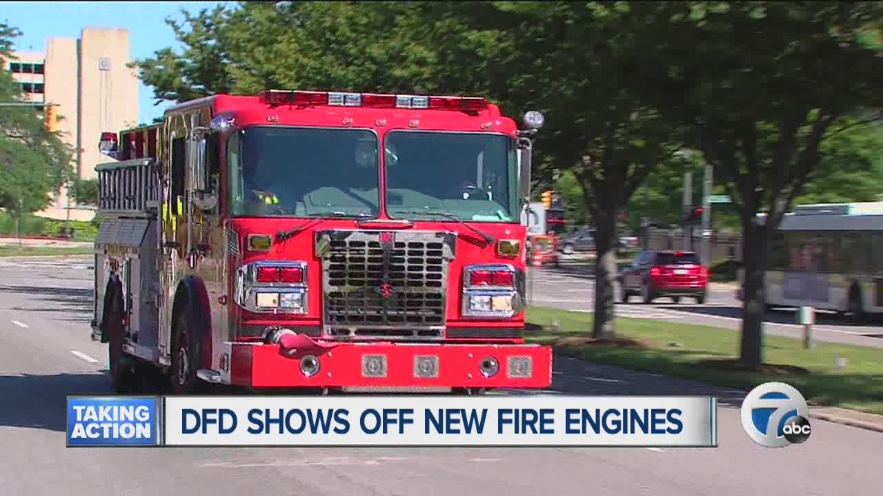City of Detroit shows off new fire engines