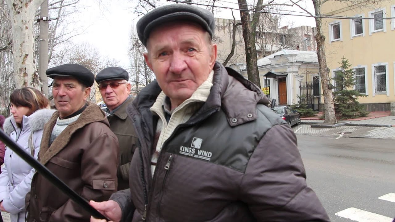 ПН TV: Жители села Пересадовка пикетировали прокуратуру Николаевщины