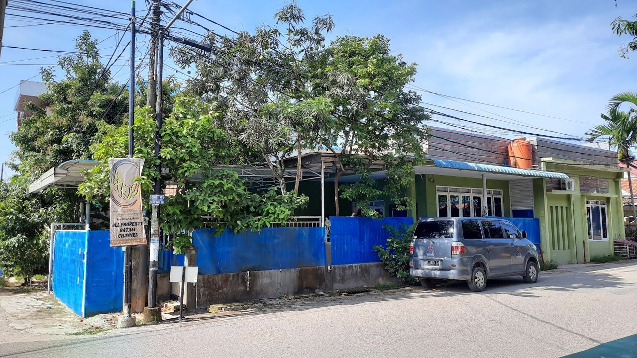 Dijual Rumah 2 Unit Full Renovasi Beserta sebagian Furniture / Legenda Malaka Depan Masjid Al Kaffah