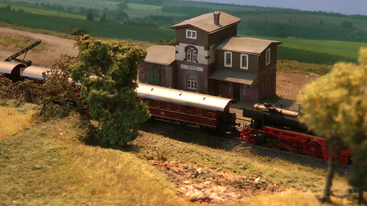 N Scale Model Train Layout - German Steam Locomotives and Diesel Engines