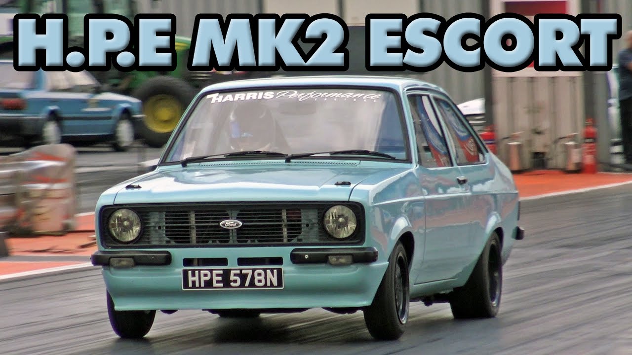 H.P.E Ford Escort MK2 at Classic Ford Show 2017