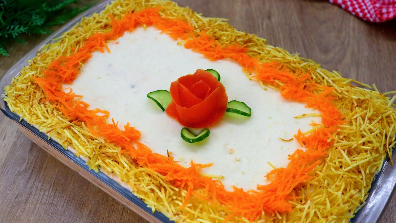 TORTA FRIA DE FRANGO NA TRAVESSA