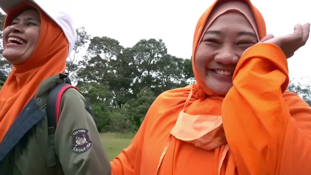 Peringatan Hari Guru SDS IT Siti Hajar 2021