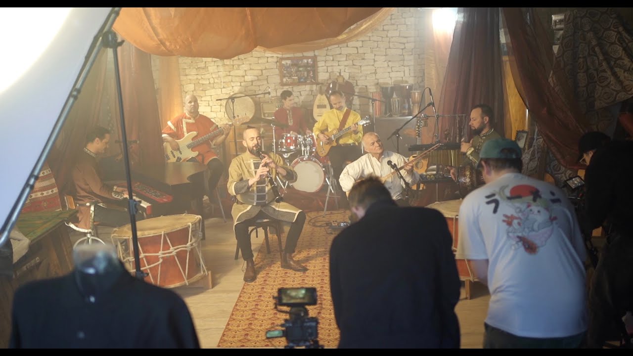 Bársony Bálint és az MRP Feat Erdal Şalikoğlu verk