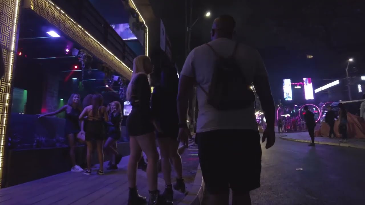 Dubai Club Discoteca Parque Lleras Nightlife Tour  Medellin Colombia Provenza DISTRICT Subscribe 13