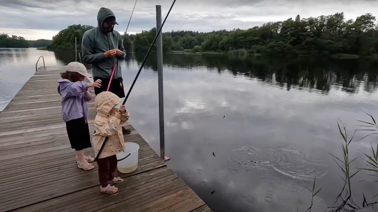 Husbilssemester med sm&aring; barn 👧🏼👧🏼 | H&ouml;gan&auml;s, M&ouml;lle och B&auml;lingebadet 🎣