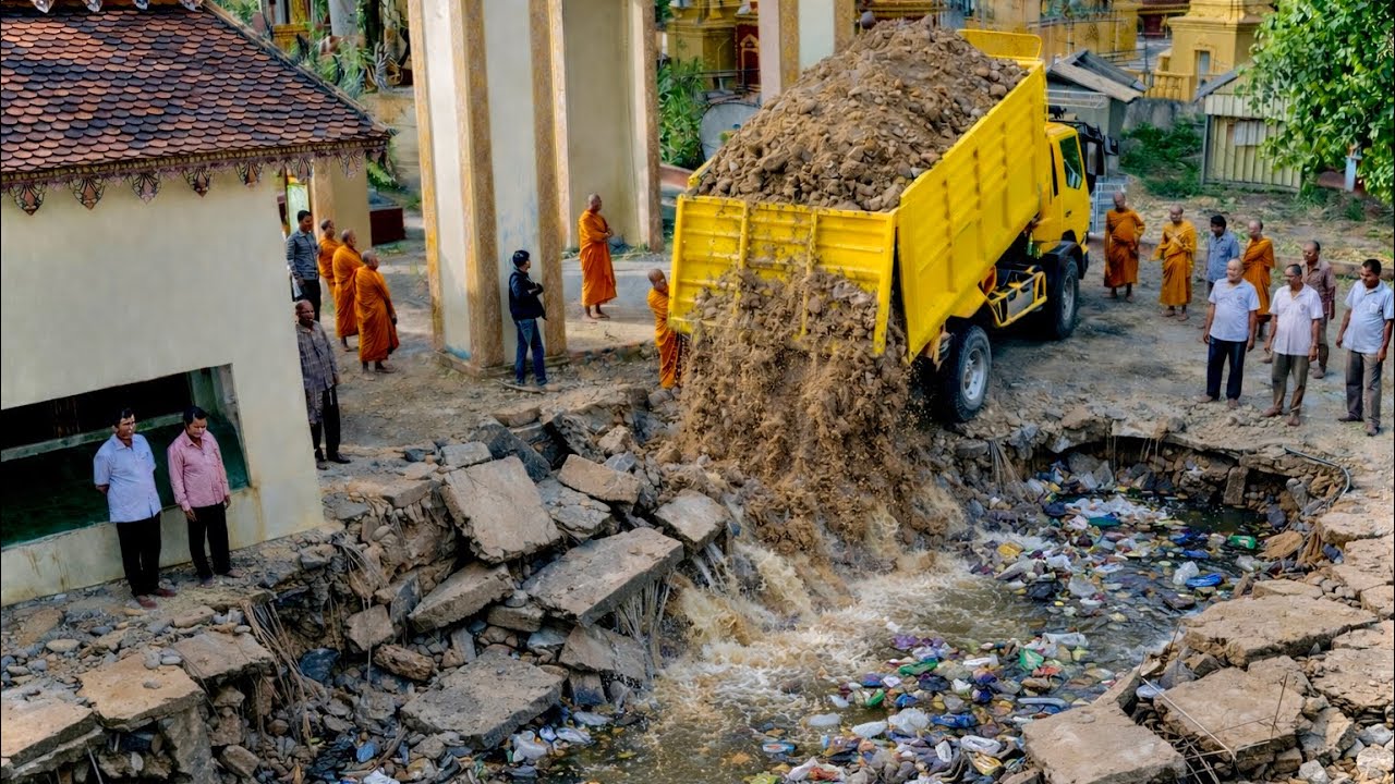 First Started A Perfect Project!! LandFill Delete Deep Canal By Skills Dozer Pushing Soil Into Water