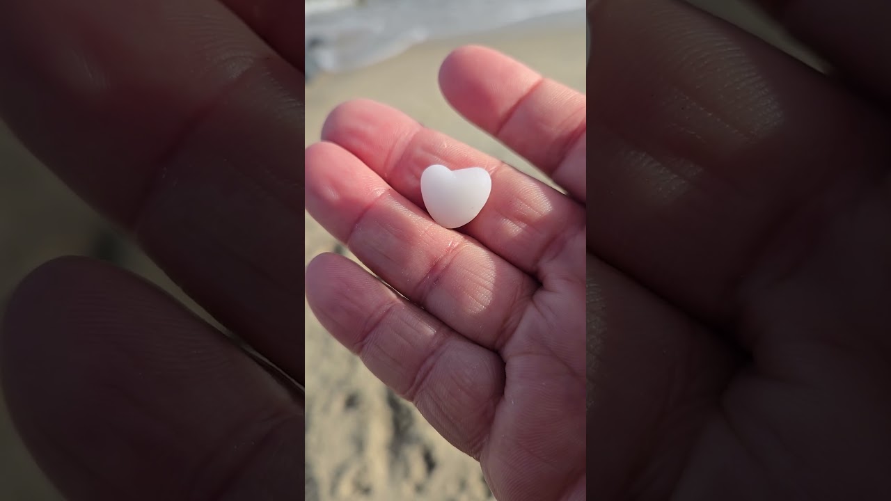 Seaglass Hunting 