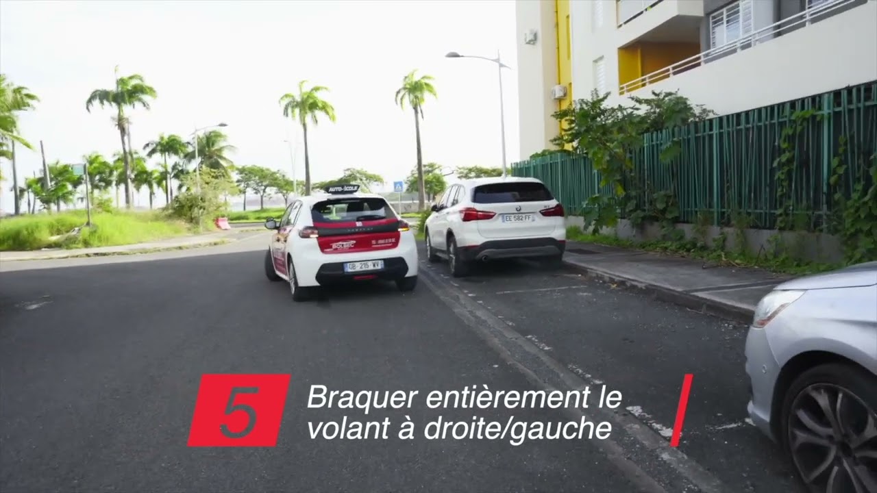 RÉUSSIR UN CRÉNEAU // [C'est parti pour un tour !]