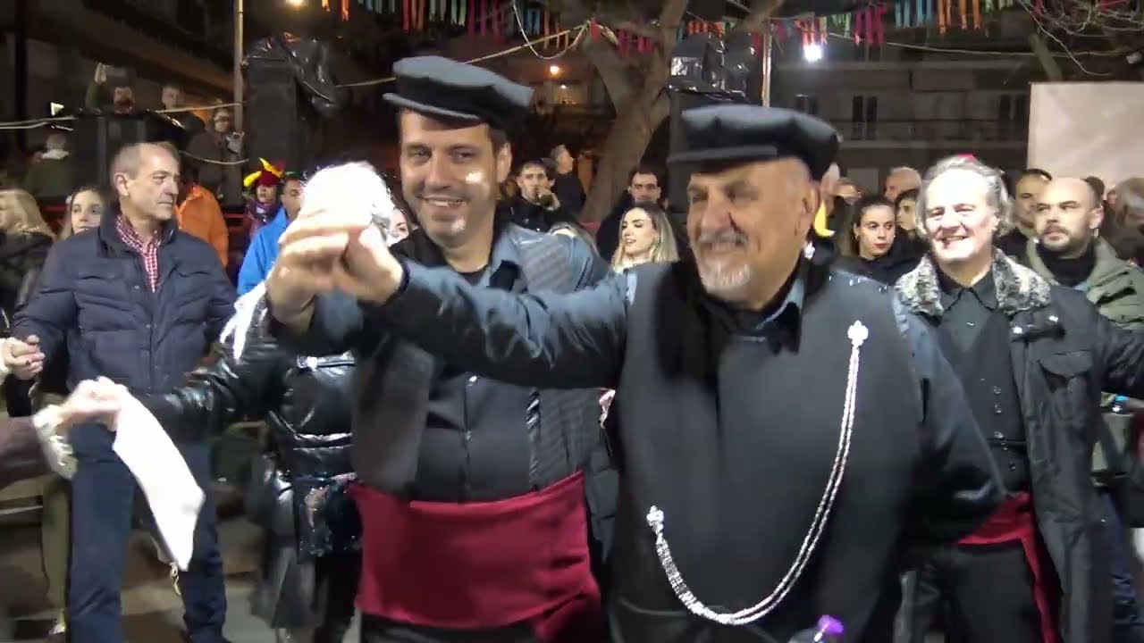 Άναμμα και γλέντι Φανού Κόζιανη