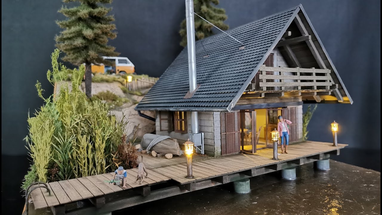 Beautiful Blockhouse Modelling Diorama in scale 1:35 / Model house in the water