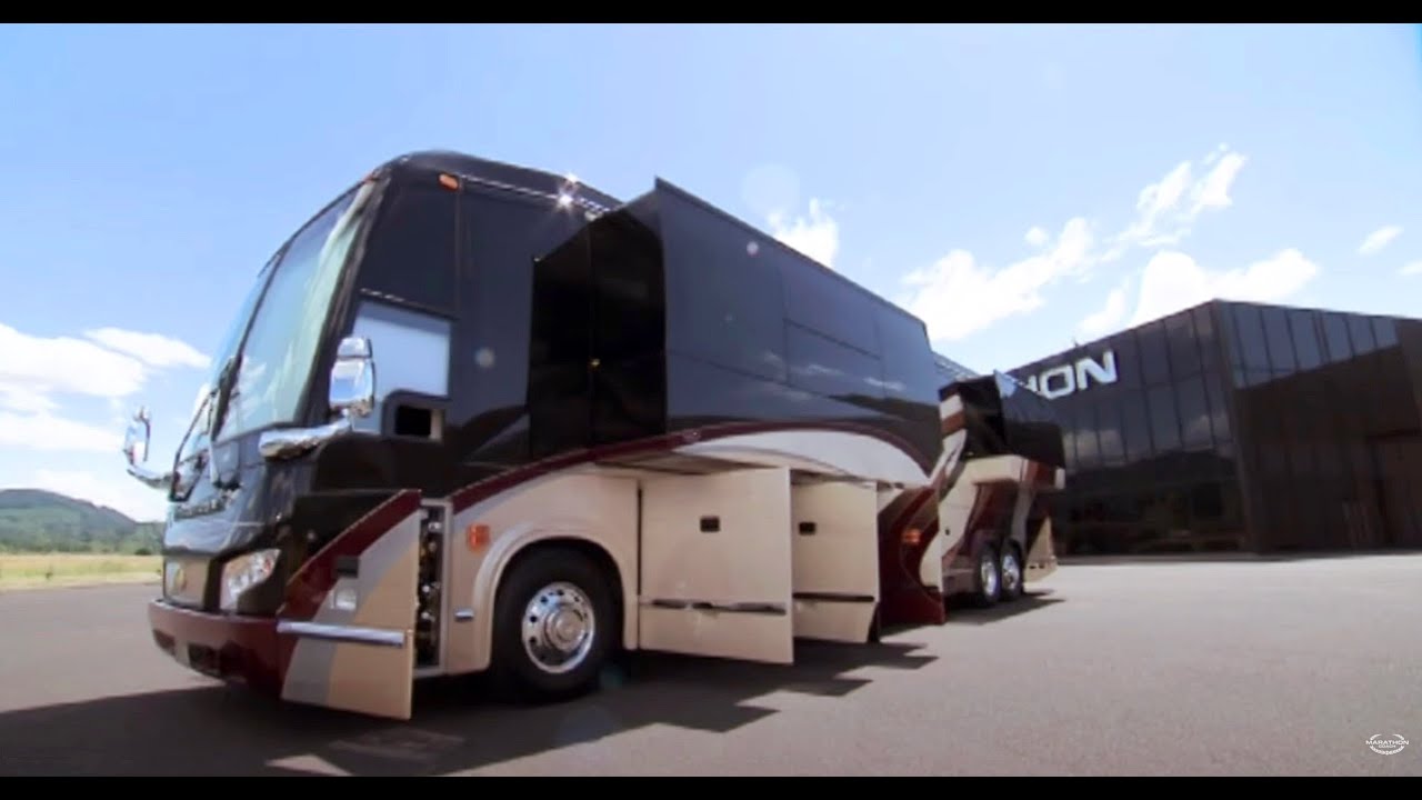 Posh Pre-Owned Luxury Coach: Marathon Show Coach #1210