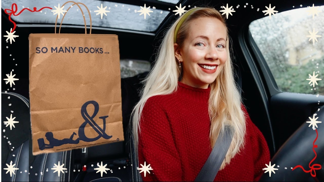 Finish Christmas Shopping, Bookstore finds & late night crafting ❤️ Vlogmas Day 15 (fun & festive)