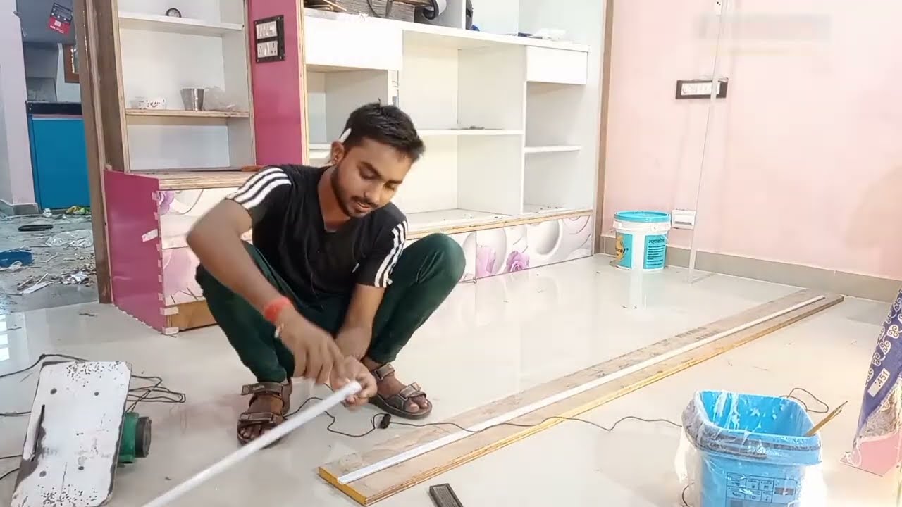 अलमारी में प्रोफाइल लाईट कैसे लगाते हैं, Wardrobe Me Profile Light Kaise Lagate Hai ?
