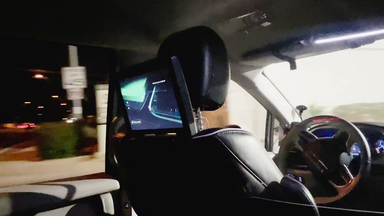 Waymo vs Tesla FSD Beta