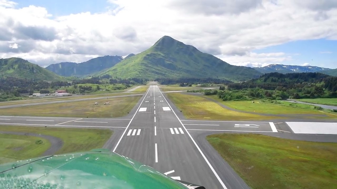 Kodiak 100 on final to Kodiak Island airport (PADQ)