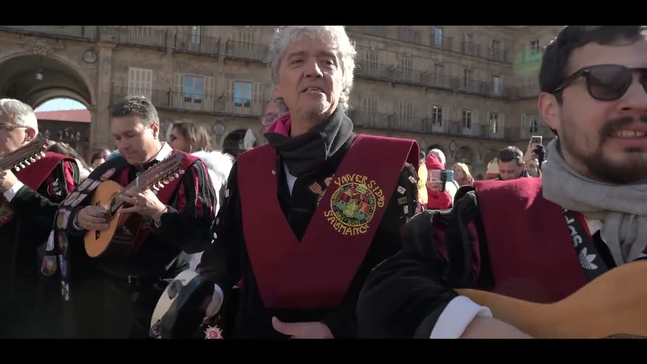 AIRES DE SALAMANCA. Comidad de Navidad (02.12.2023). Tuna Universitaria de Salamanca