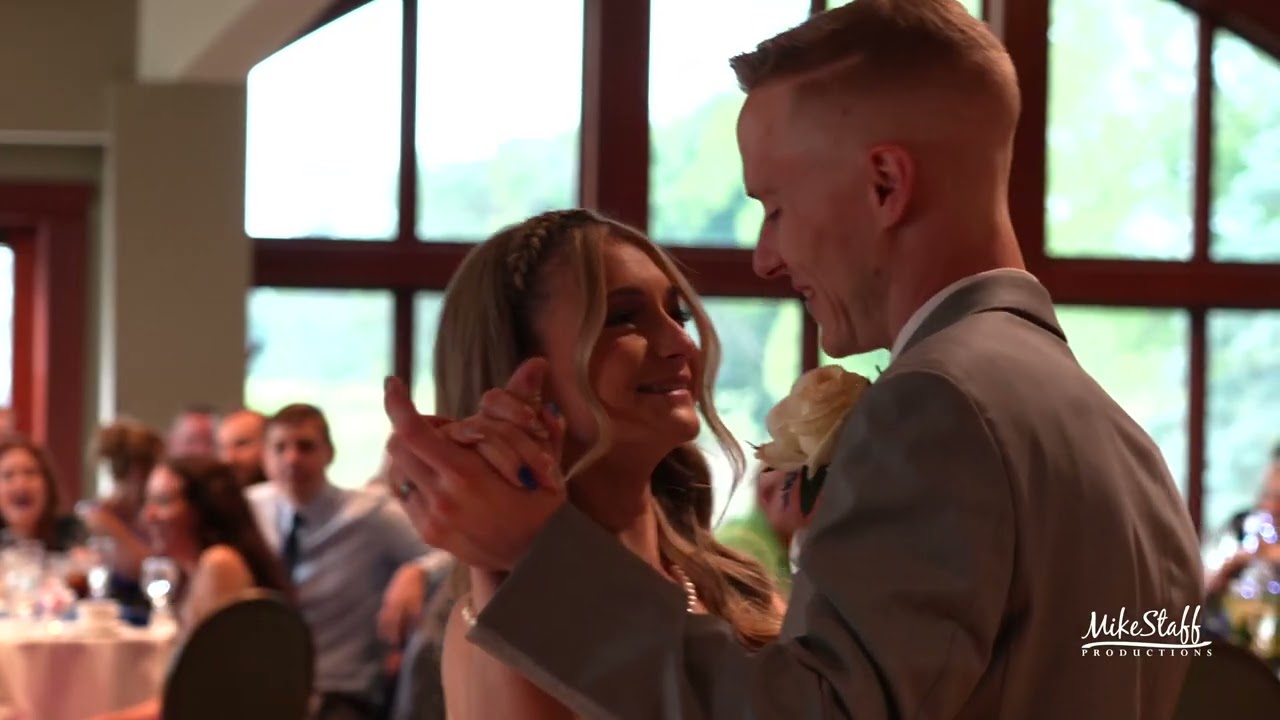 Detroit Wedding Videography-Glen Oaks Country Club, Farmington Hills, MI - Wedding of Ashlee & Adam