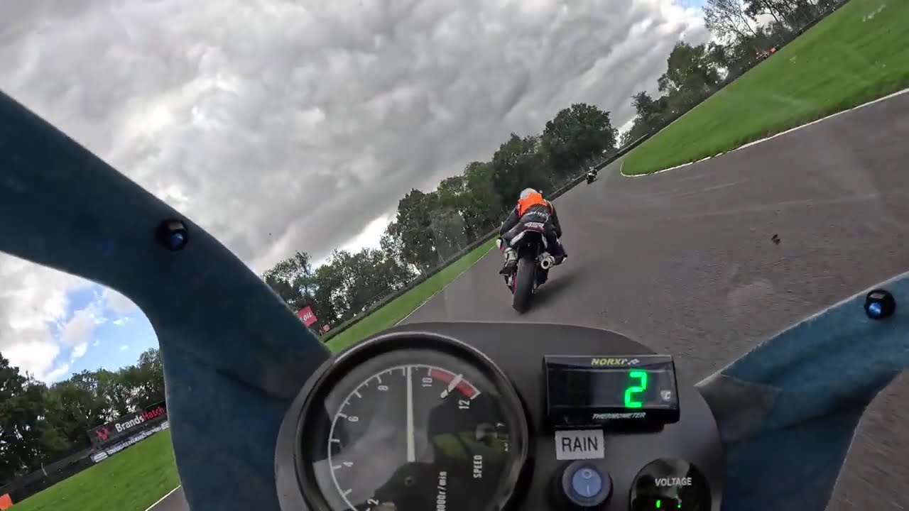 BMCRC F400 Brands Hatch Sep 2025 race 4
