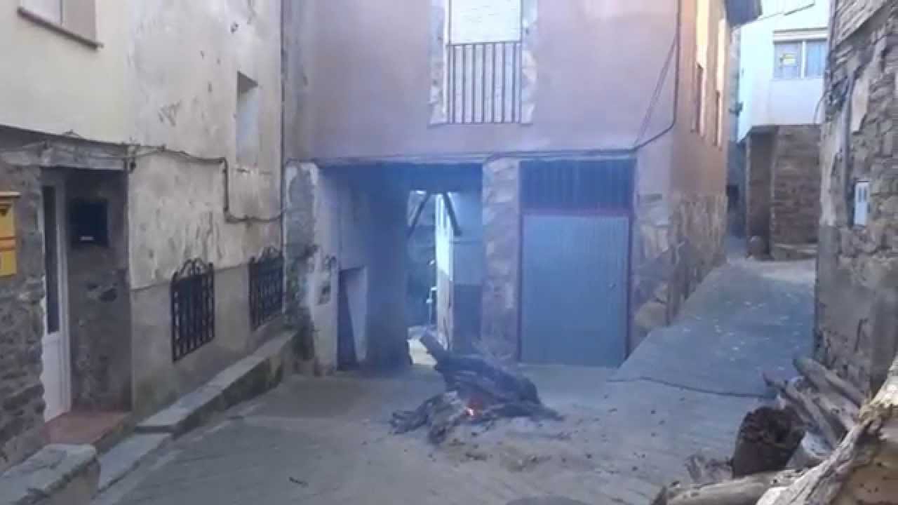 EL PUEBLO DE VALDEPERILLO (LA RIOJA)  17 -01- 2015