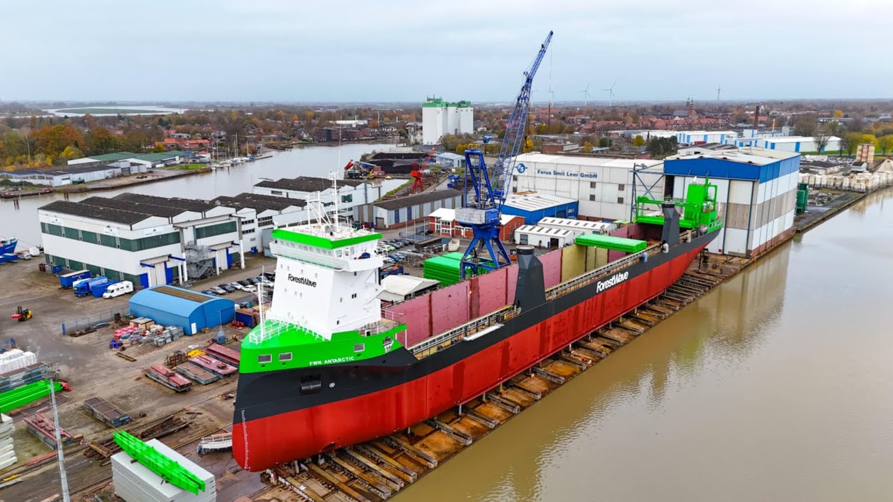 Erfolgreicher Stapellauf der „FWN Antarctic“ bei Ferus Smit Leer