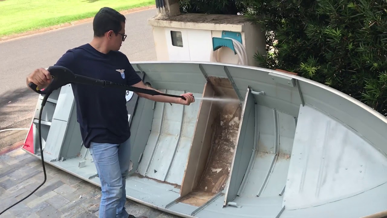TRANSFORMANDO BARCO EM LANCHA!! Parte 1
