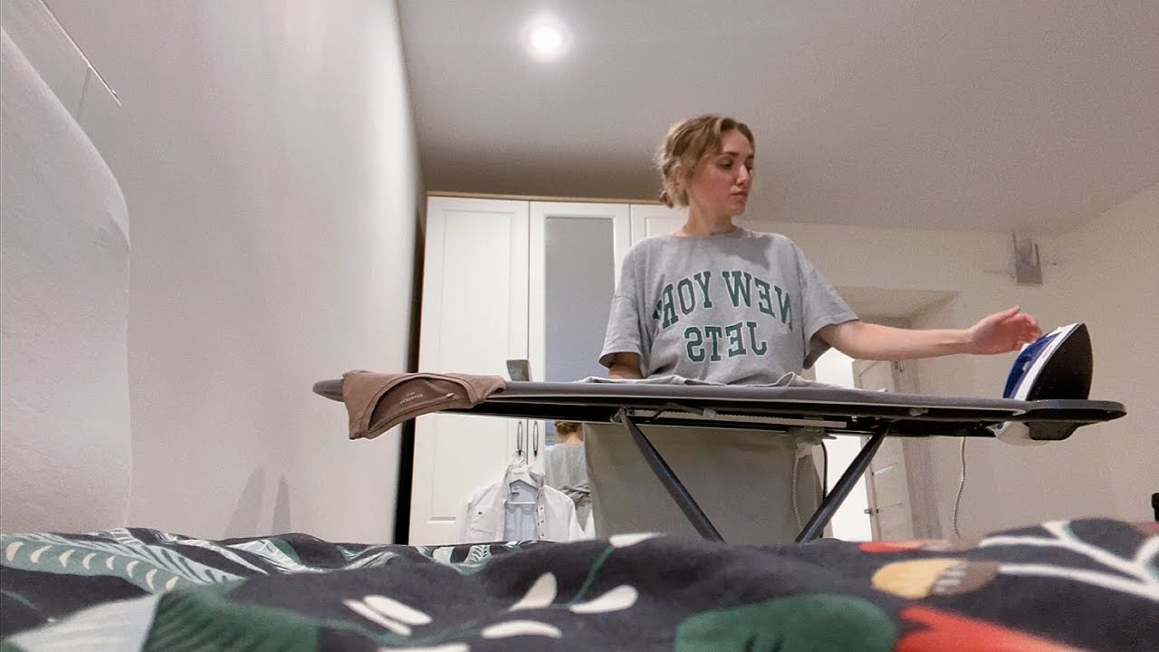 Живу в России как мать-одиночка с двумя детьми. Простота в почёте.