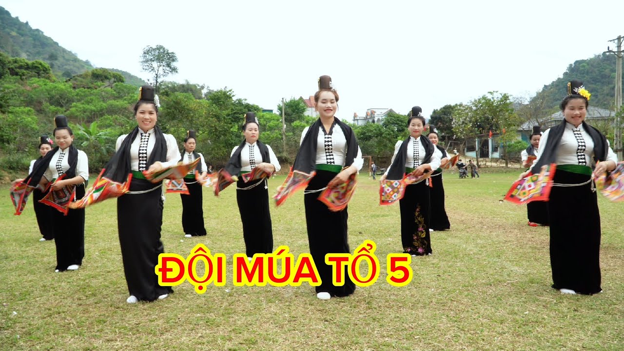 ĐỘI MÚA TỔ 5 GIAO LƯU NGÀY MỒNG 9 TẾT NĂM 2026