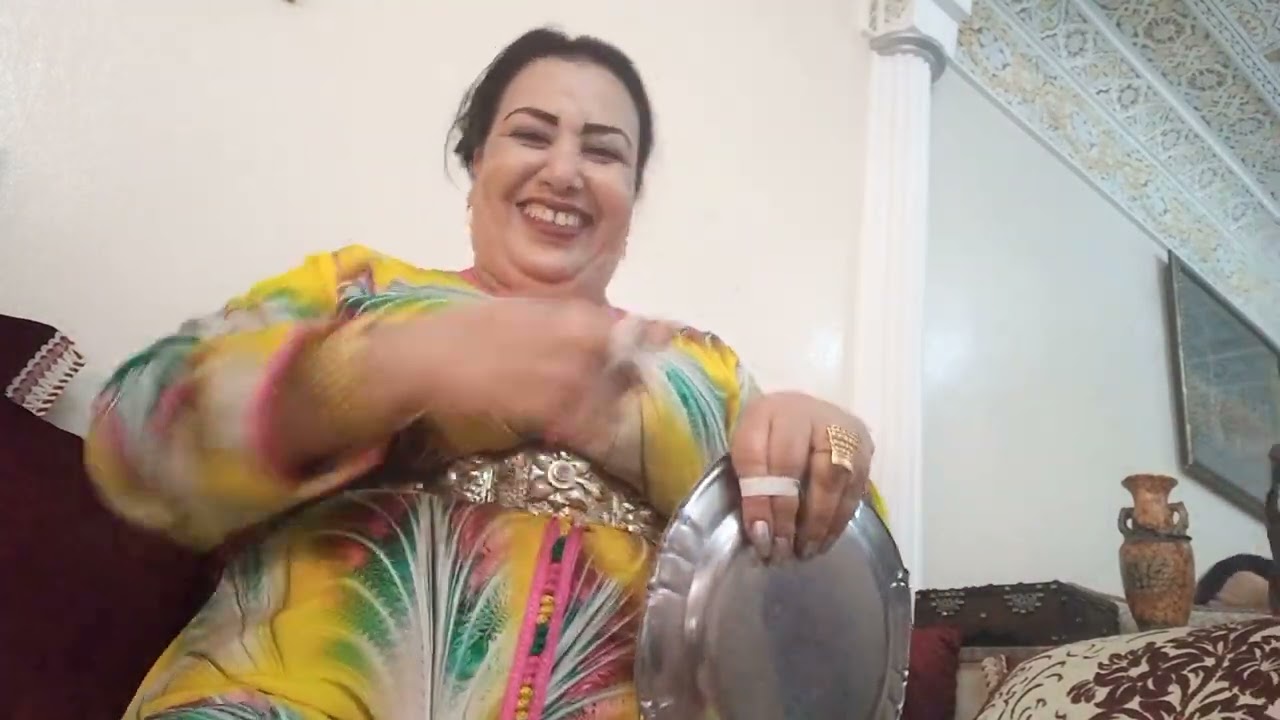 هاد الفيديو دايزو الكلام ديمآ الجديد مرحبا بكم مع خديجة جديدية. 0668964842